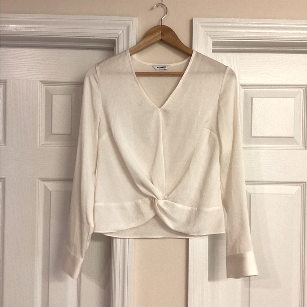 Express Soft Ivory Satin Twist Front Top, Size Sm. NWOT
